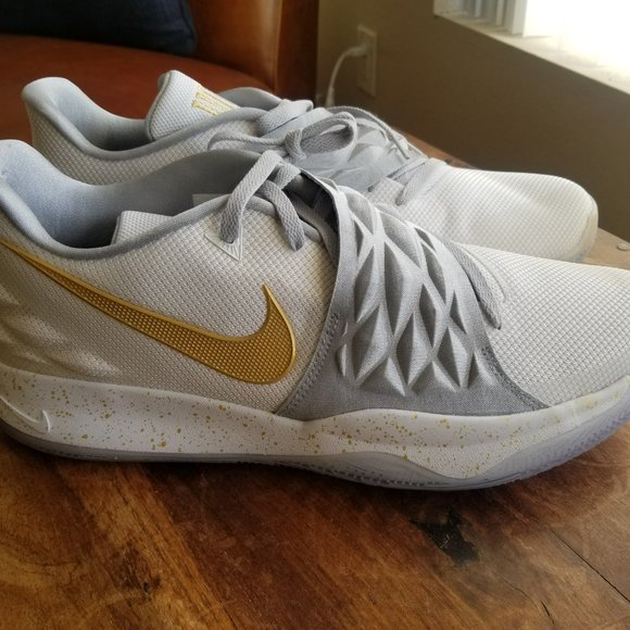 Nike Kyrie Low 1 main image 5